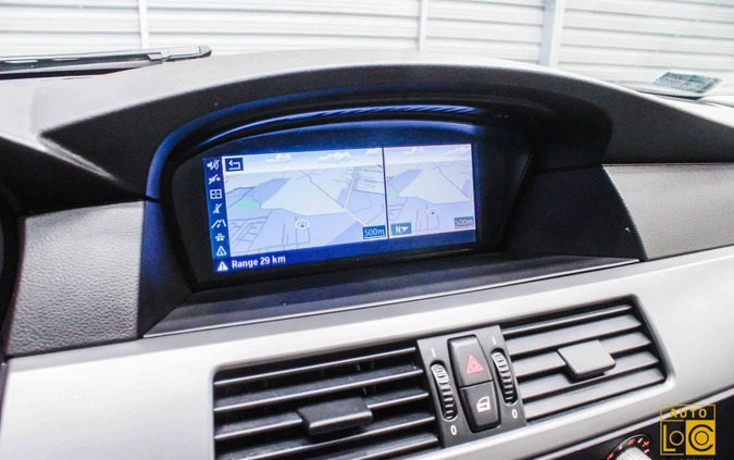 BMW Seria 5 cena 18888 przebieg: 297000, rok produkcji 2005 z Różan małe 407